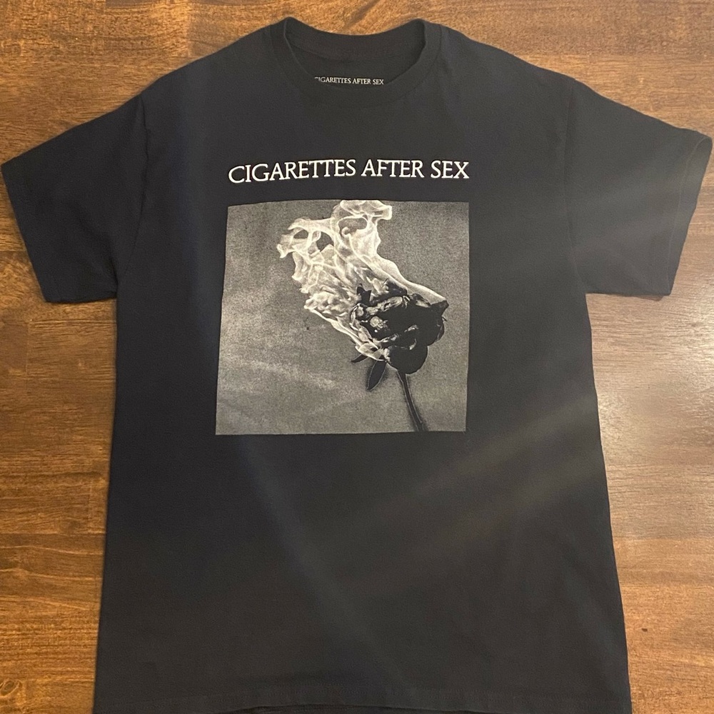 Woman’s Large Black Cigarettes After Sex Band T-Shirt